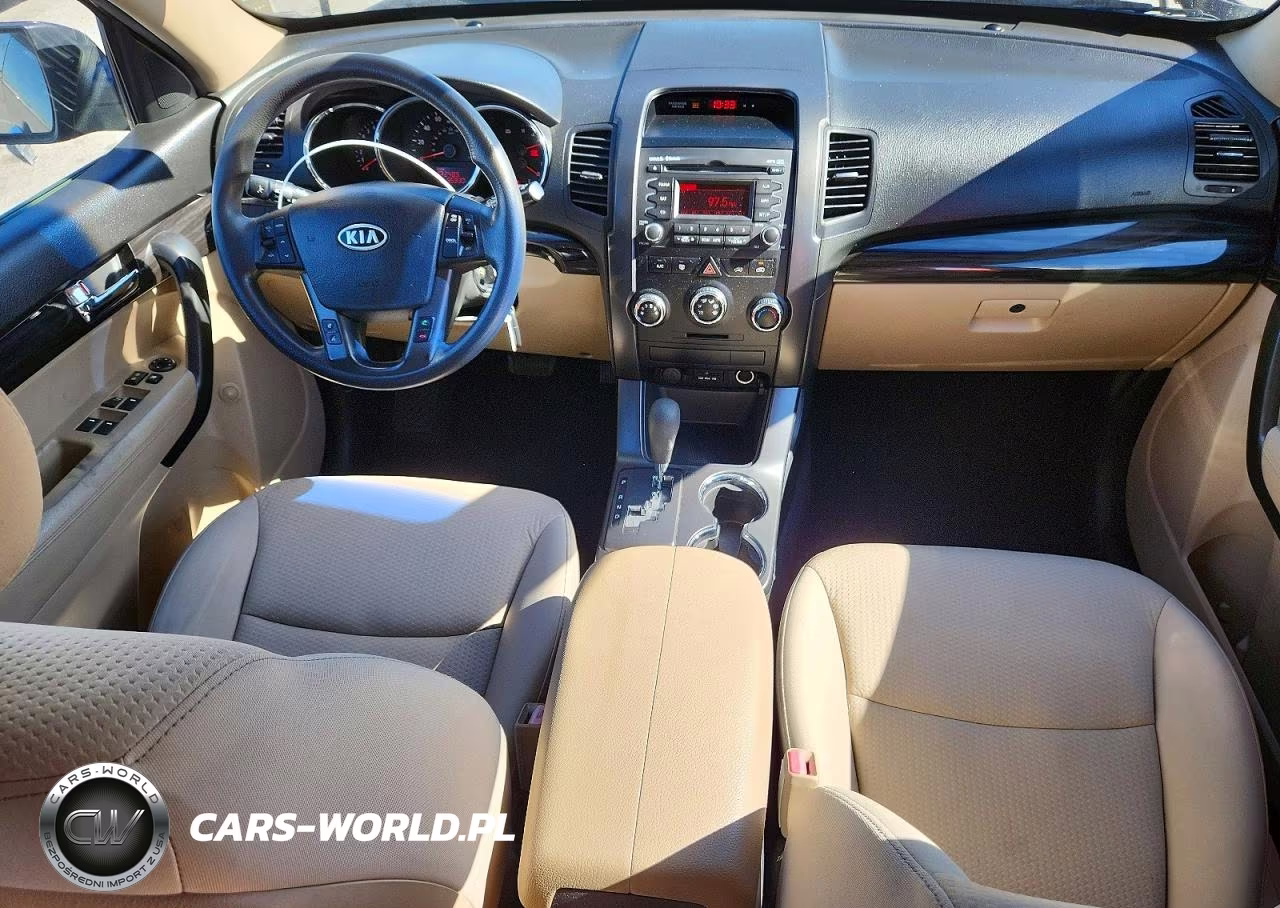 2013 Kia Sorento Lx VIN:5XYKT3A17DG402865 - 8