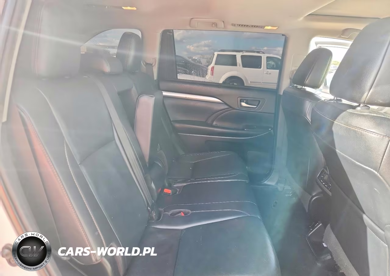 2019 Toyota Highlander Xle VIN:5TDKZRFH8KS333661 - 11