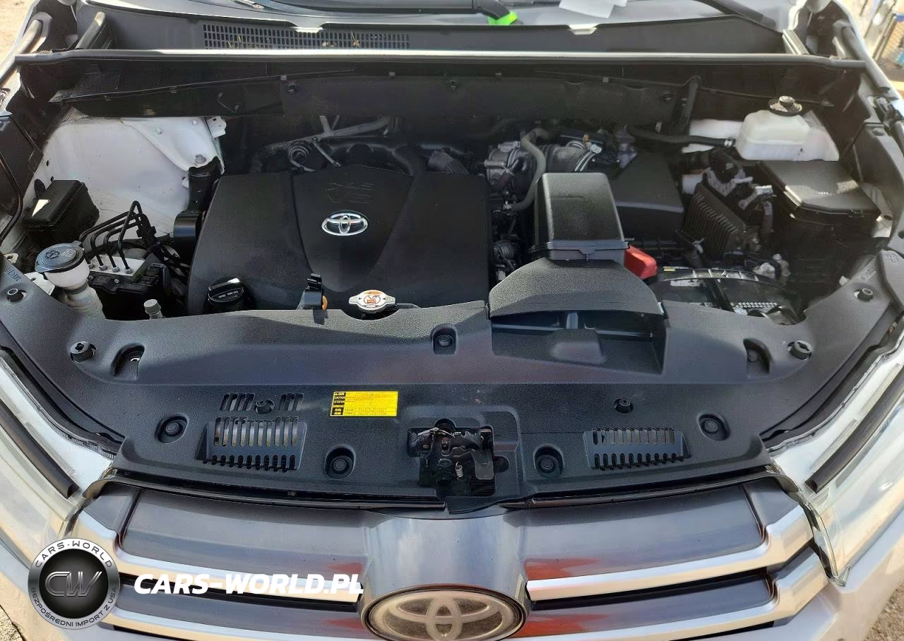 2019 Toyota Highlander Xle VIN:5TDKZRFH8KS333661 - 12