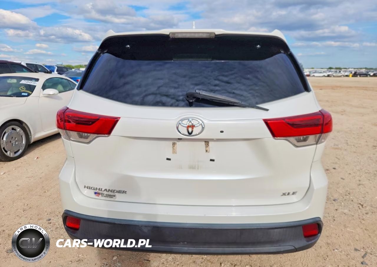 2019 Toyota Highlander Xle VIN:5TDKZRFH8KS333661 - 6
