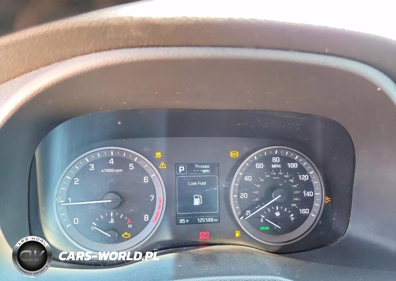 2017 Hyundai Tucson Sport VIN:KM8J33A22HU274085 - 9