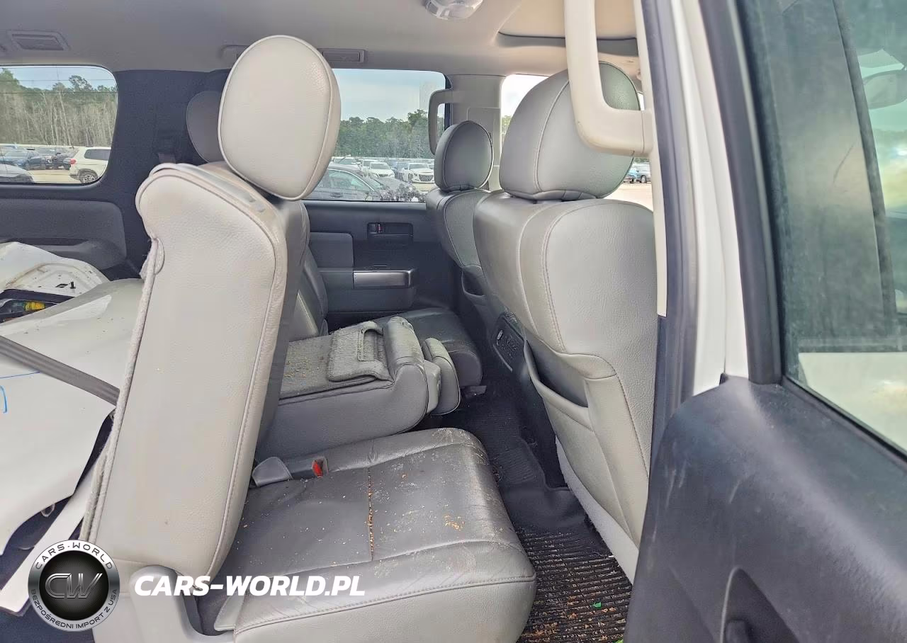 2021 Toyota Sequoia Sr5 VIN:5TDAY5A16MS075371 - 10