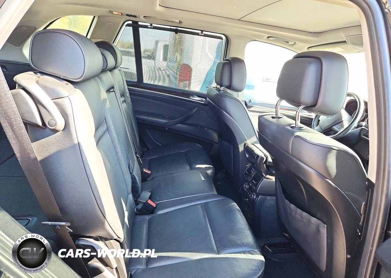 2012 BMW X5 xDrive35I VIN:5UXZV4C55CL987574 - 11