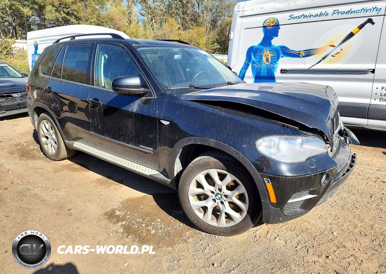 2012 BMW X5 xDrive35I VIN:5UXZV4C55CL987574 - 4