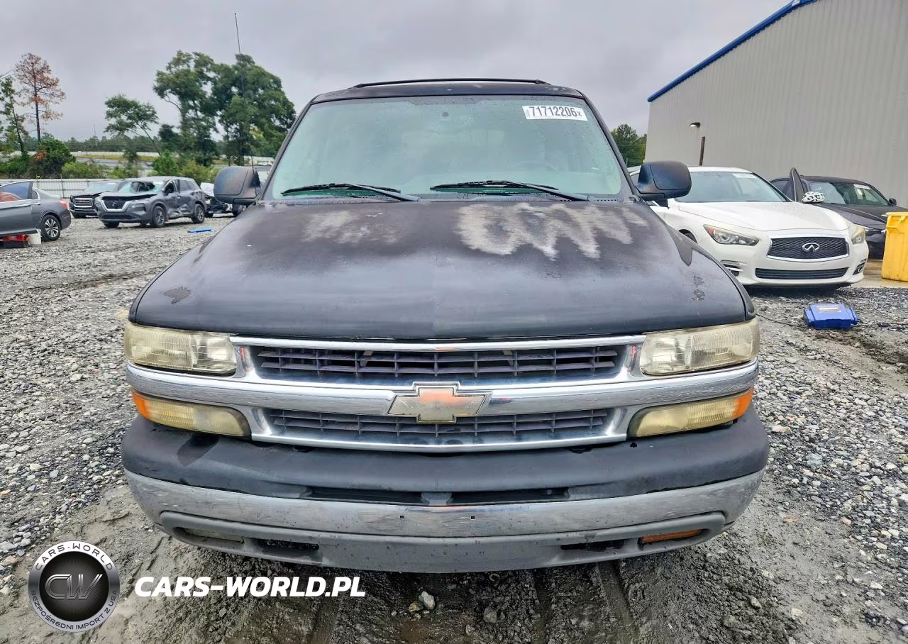 2004 Chevrolet Suburban C1500 VIN:1GNEC16ZX4J292143 - 5