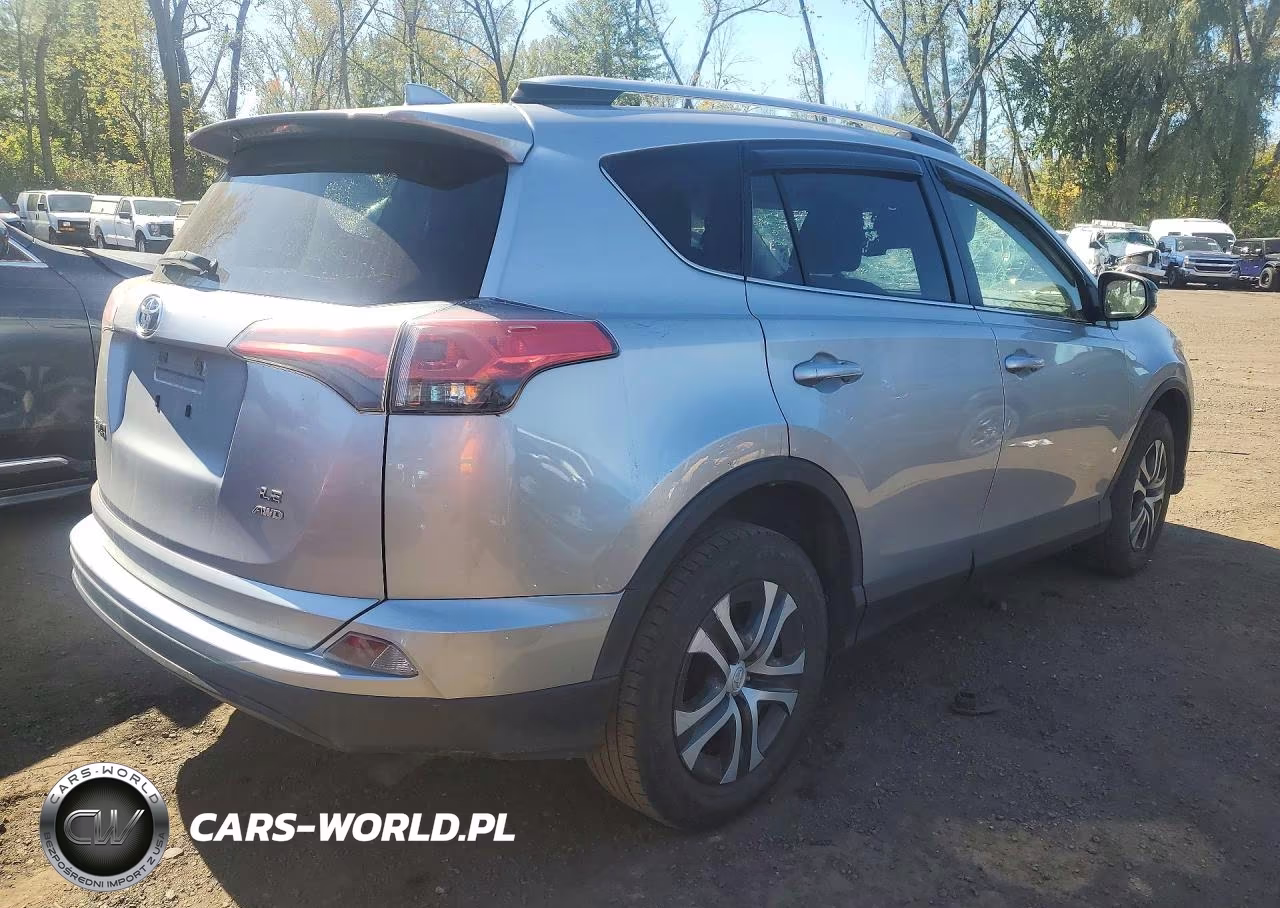 2018 Toyota Rav4 Le VIN:JTMBFREV0JJ229855 - 3