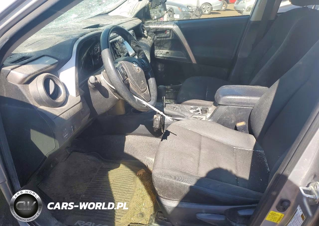 2018 Toyota Rav4 Le VIN:JTMBFREV0JJ229855 - 7