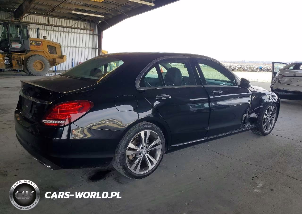 2015 Mercedes-Benz C 300 VIN:55SWF4JB1FU064332 - 3