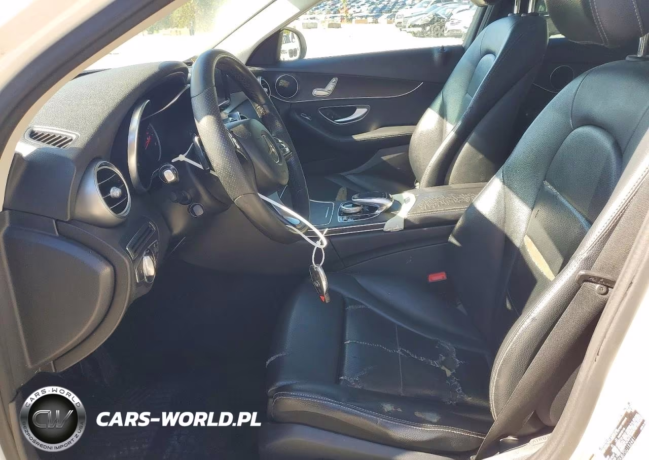 2016 Mercedes-Benz C 300 VIN:55SWF4JB7GU152481 - 7