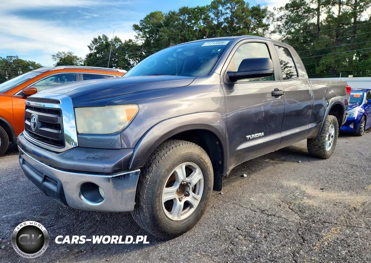 2013 Toyota Tundra Double Cab Sr5 – zdjęcie 1 z 12