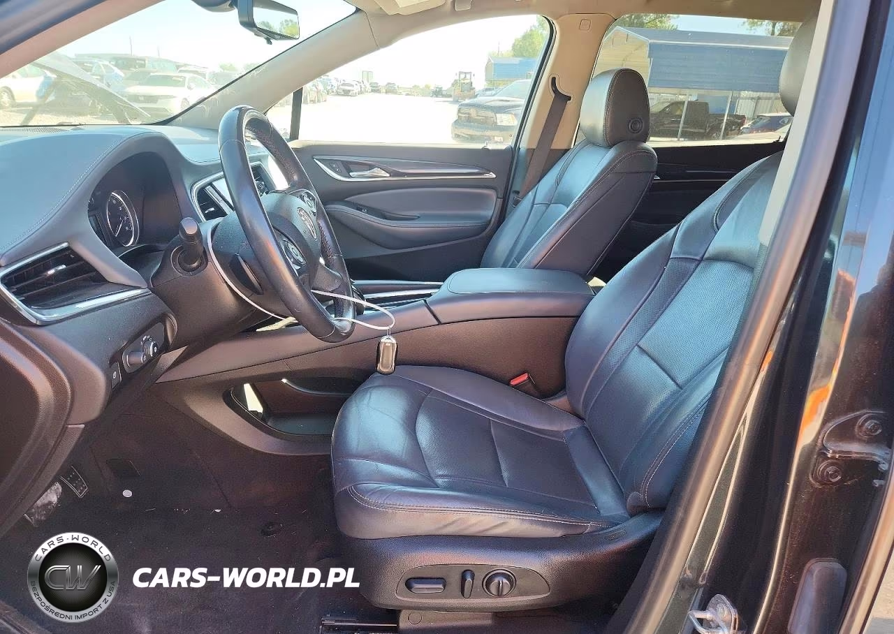 2018 Buick Enclave Essence VIN:5GAEVAKW8JJ252882 - 7