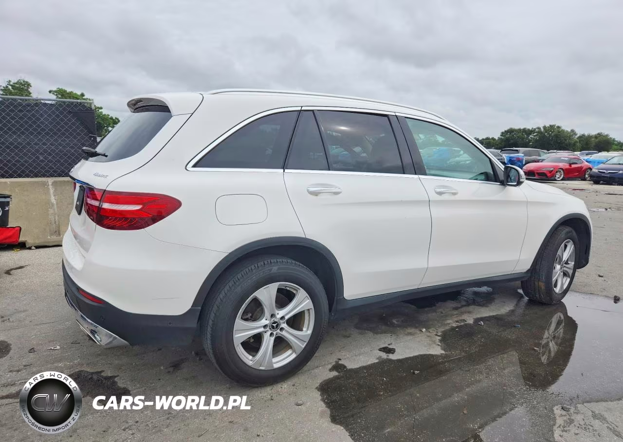 2018 Mercedes-Benz Glc 300 4Matic VIN:WDC0G4KB5JV035178 - 3