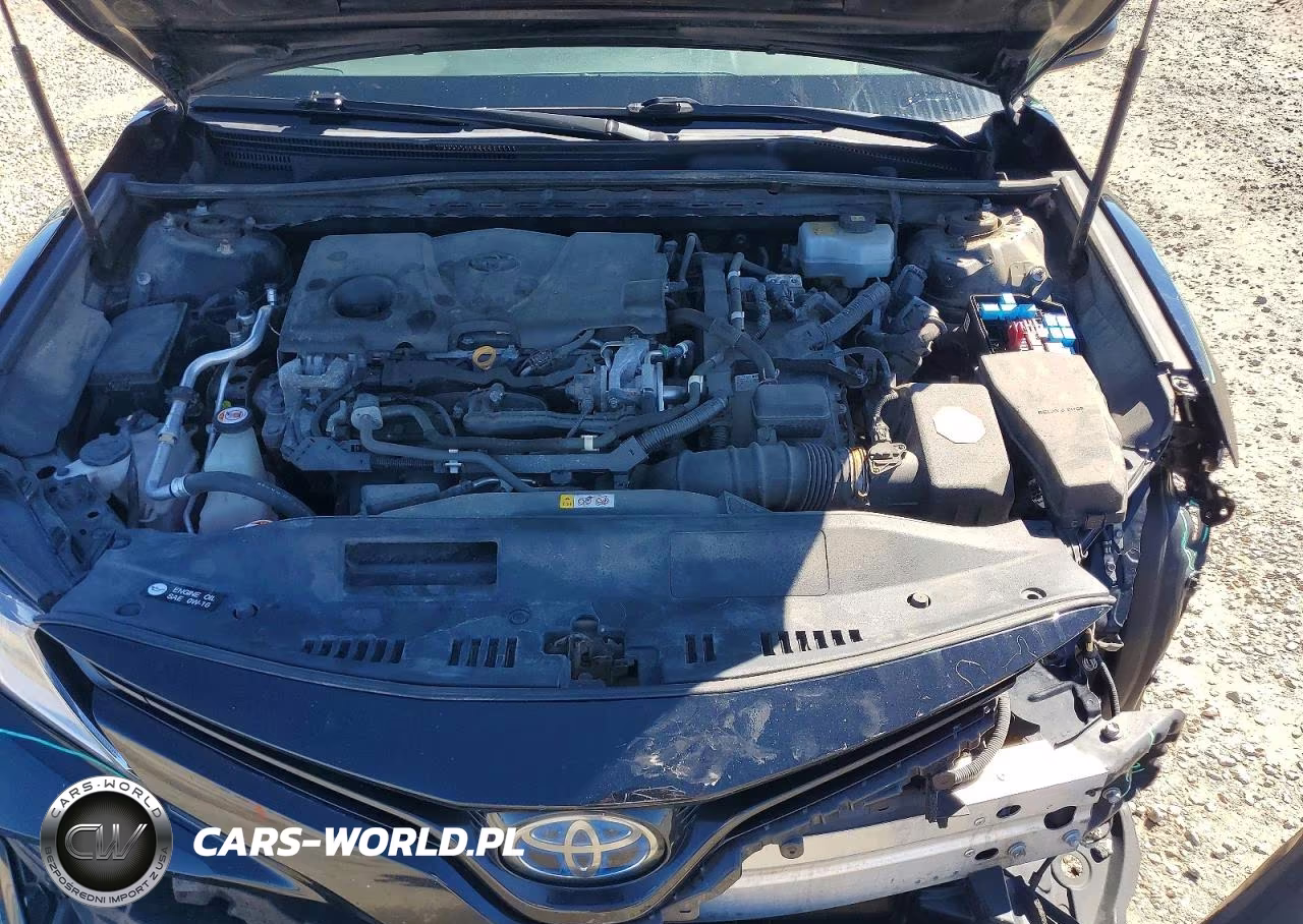 2018 Toyota Camry Le VIN:4T1B31HK0JU503660 - 11