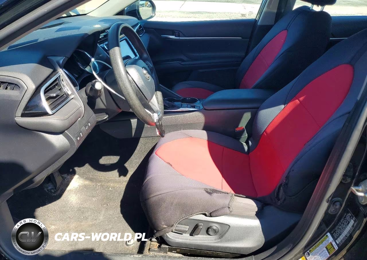 2018 Toyota Camry Le VIN:4T1B31HK0JU503660 - 7