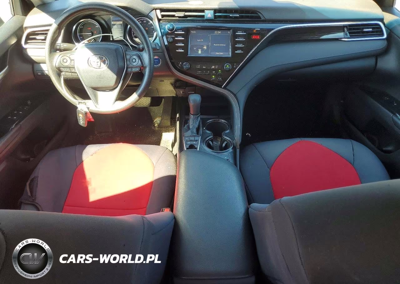 2018 Toyota Camry Le VIN:4T1B31HK0JU503660 - 8