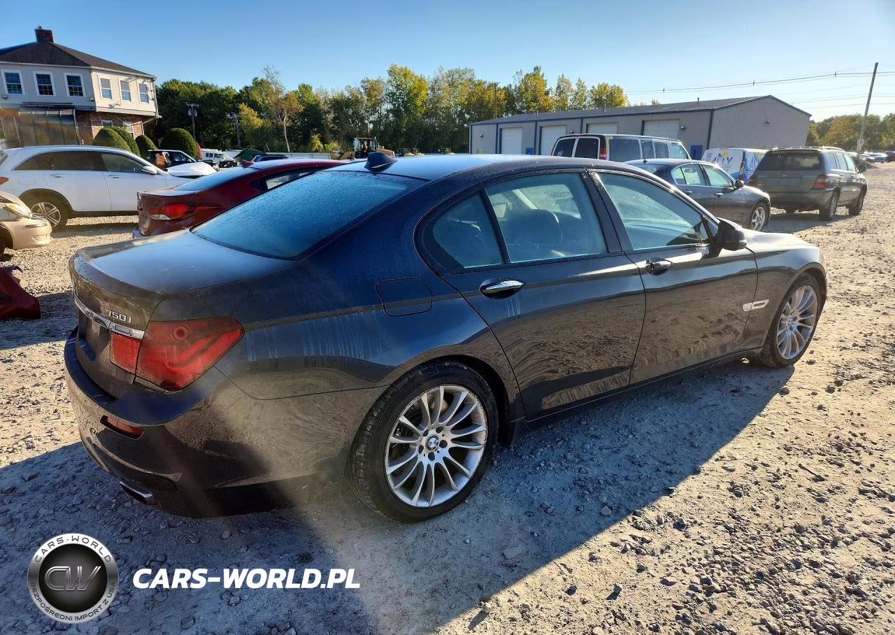 2015 BMW 750I xDrive VIN:WBAYB6C58FD966196 - 3