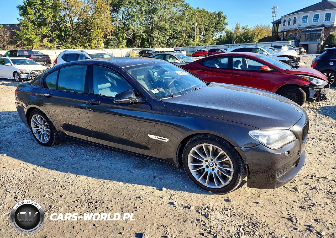 2015 BMW 750I xDrive VIN:WBAYB6C58FD966196 - 4