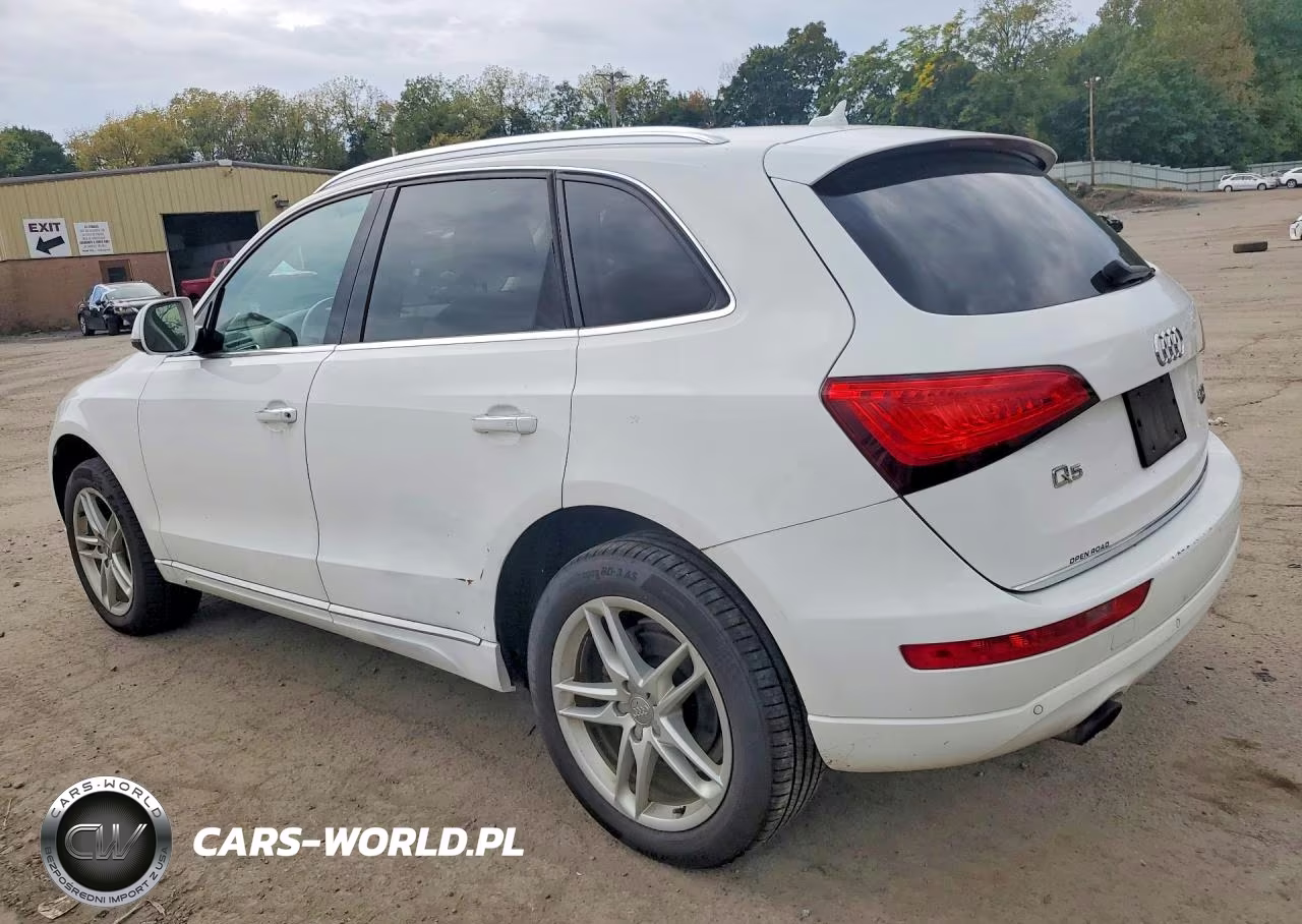 2017 Audi Q5 Premium VIN:WA1C2AFP0HA090560 - 2