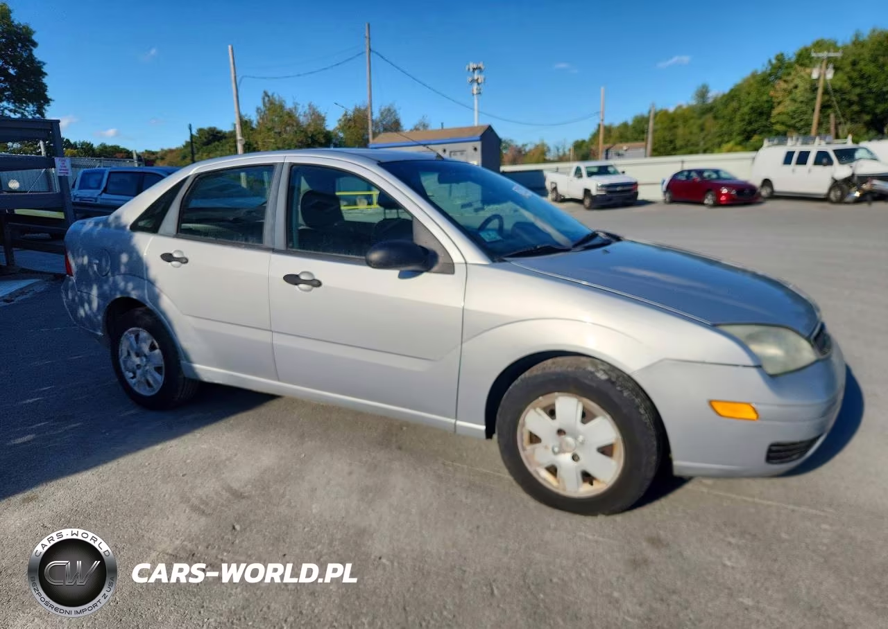 2006 Ford Focus Zx4 VIN:1FAHP34N36W182407 - 4