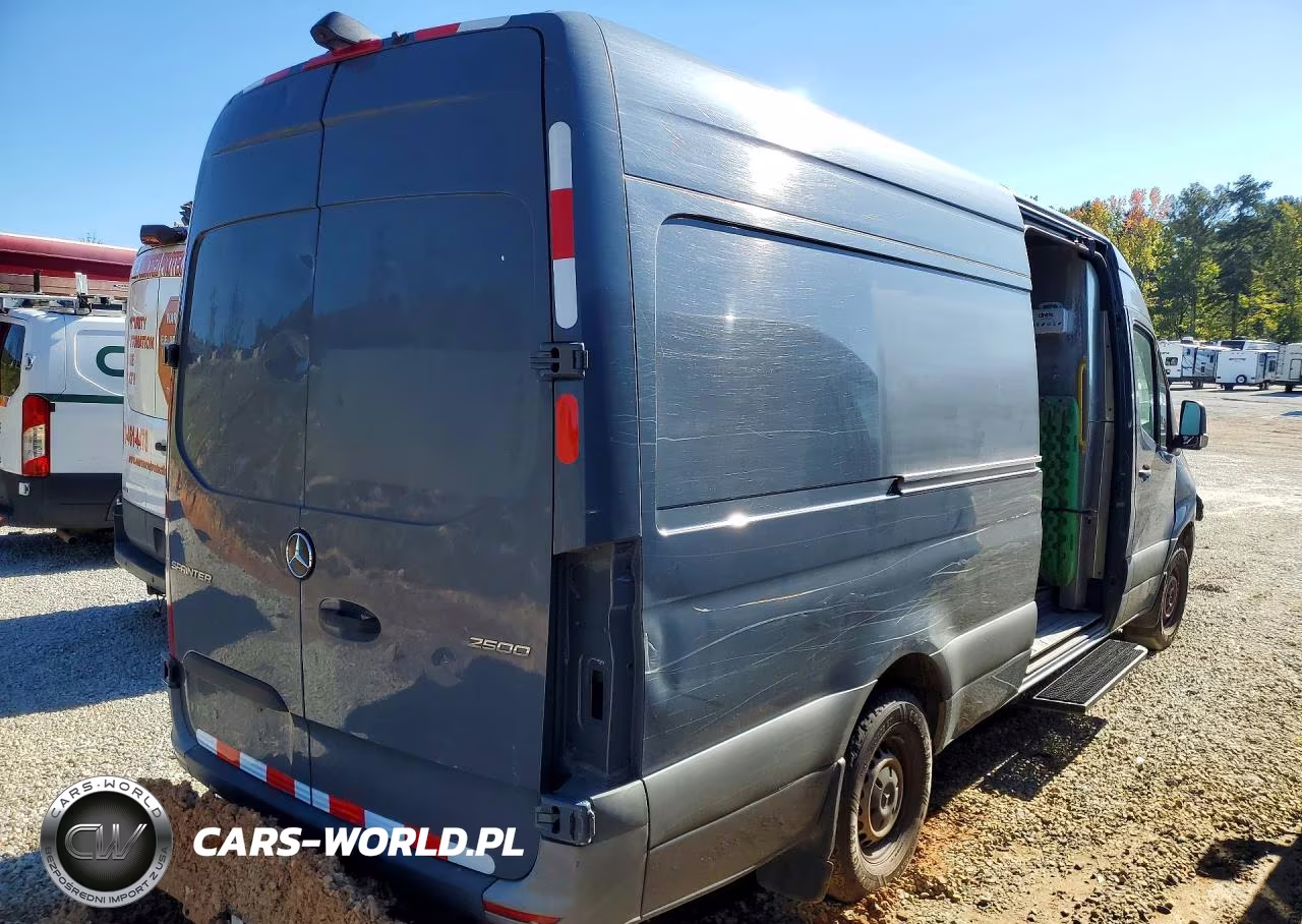 2021 Mercedes-Benz Sprinter 2500 Delivery Van VIN:W1Y40CHY4MT071022 - 3