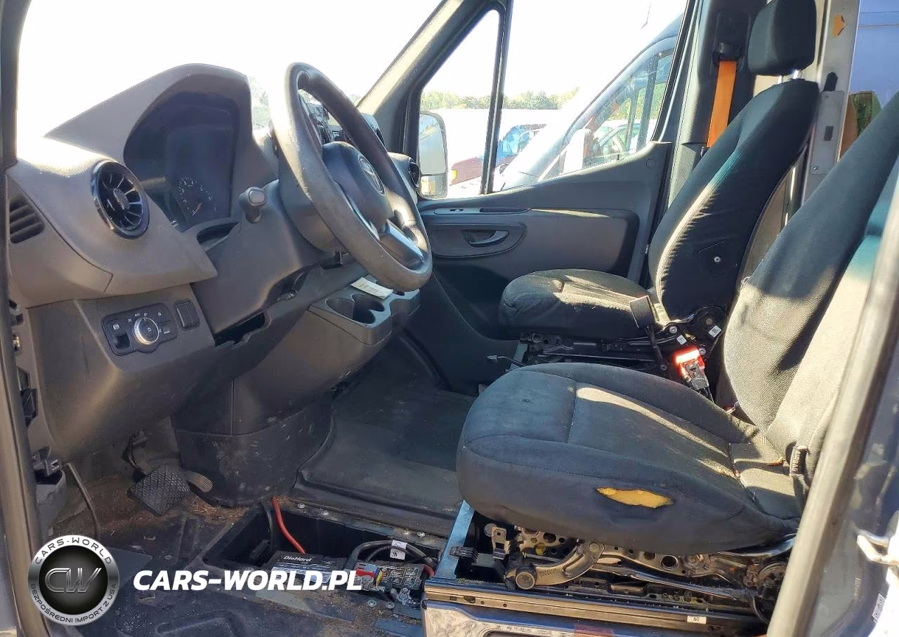 2021 Mercedes-Benz Sprinter 2500 Delivery Van VIN:W1Y40CHY4MT071022 - 7