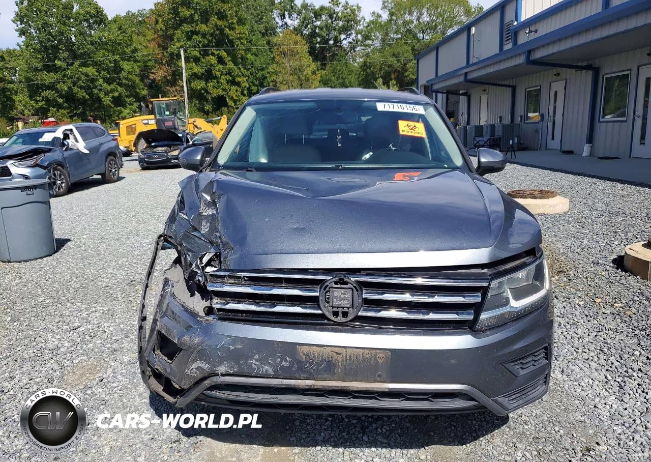 2018 Volkswagen Tiguan Se VIN:3VV2B7AX3JM092339 - 5