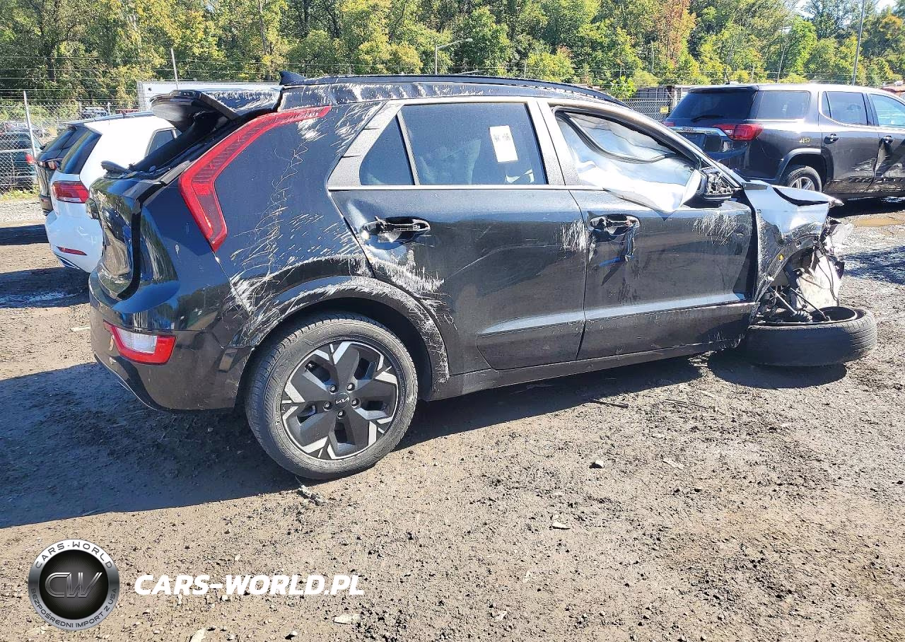 2024 Kia Niro Wind VIN:KNDCR3L16R5111306 - 3