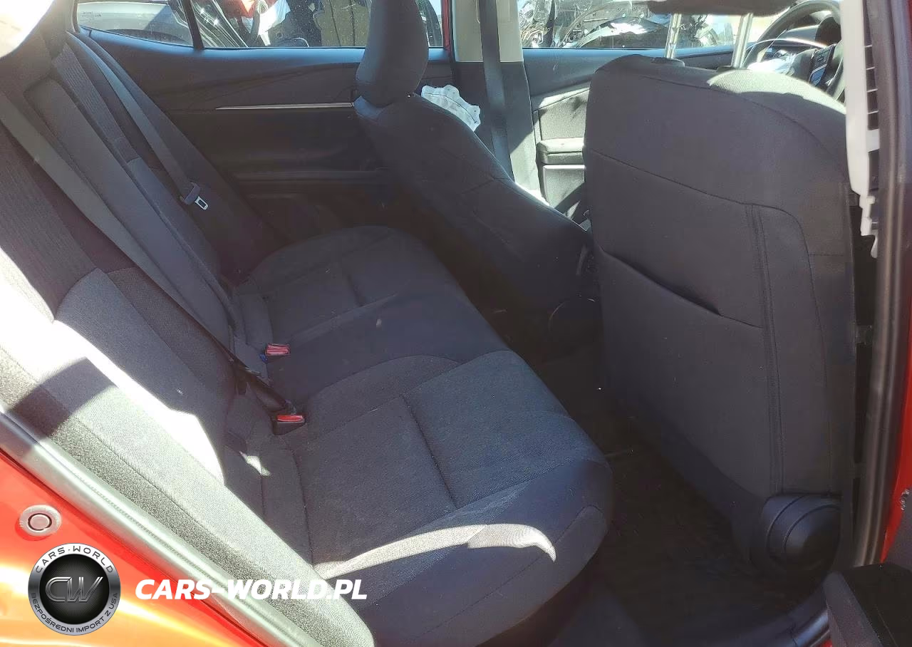 2025 Toyota Camry Le VIN:4T1DAACK9SU005996 - 10