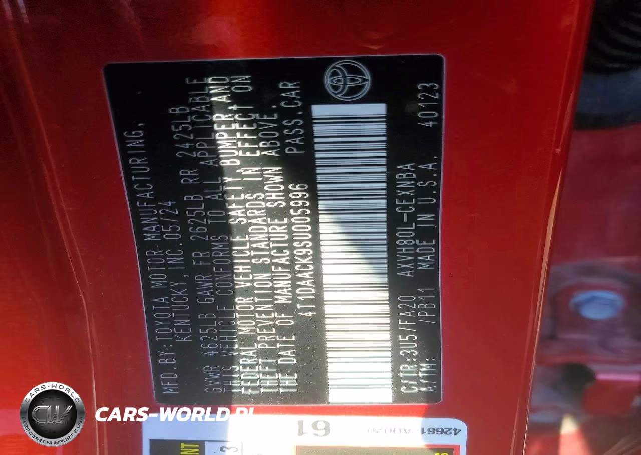 2025 Toyota Camry Le VIN:4T1DAACK9SU005996 - 12