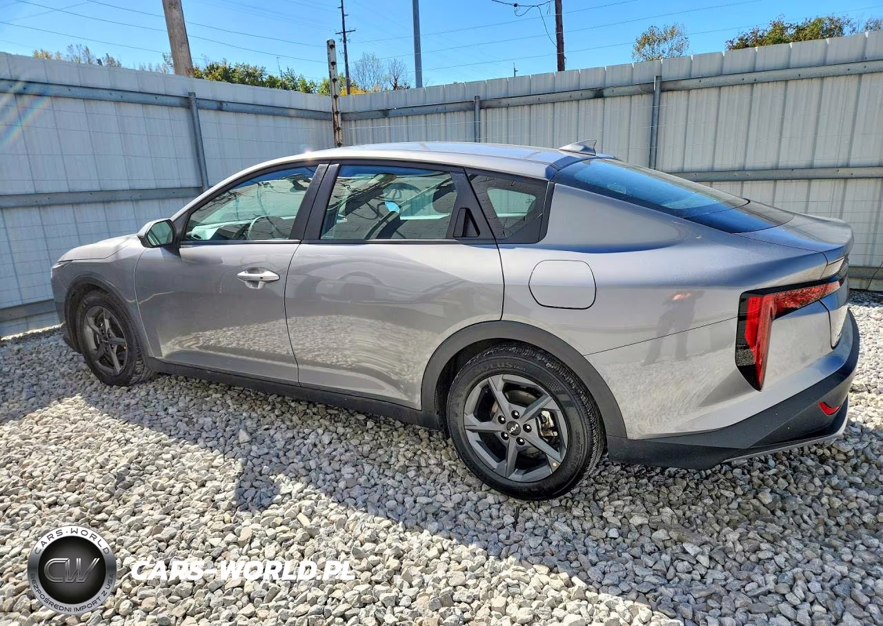 2026 Kia K4 Lxs VIN:3KPFT4DE1TE255685 - 2
