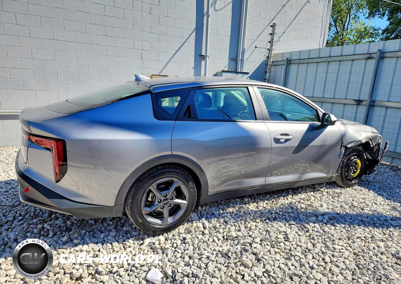 2026 Kia K4 Lxs VIN:3KPFT4DE1TE255685 - 3
