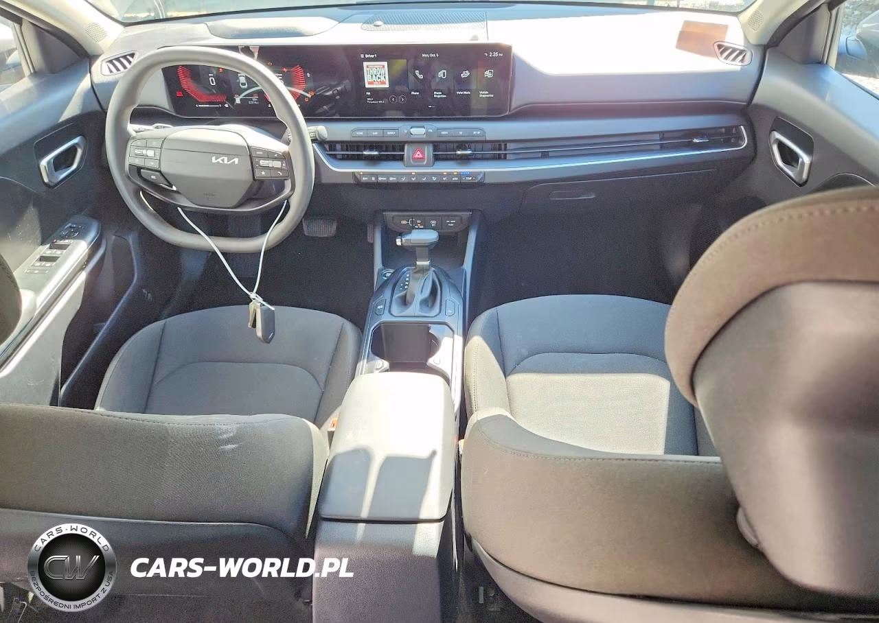 2026 Kia K4 Lxs VIN:3KPFT4DE1TE255685 - 8