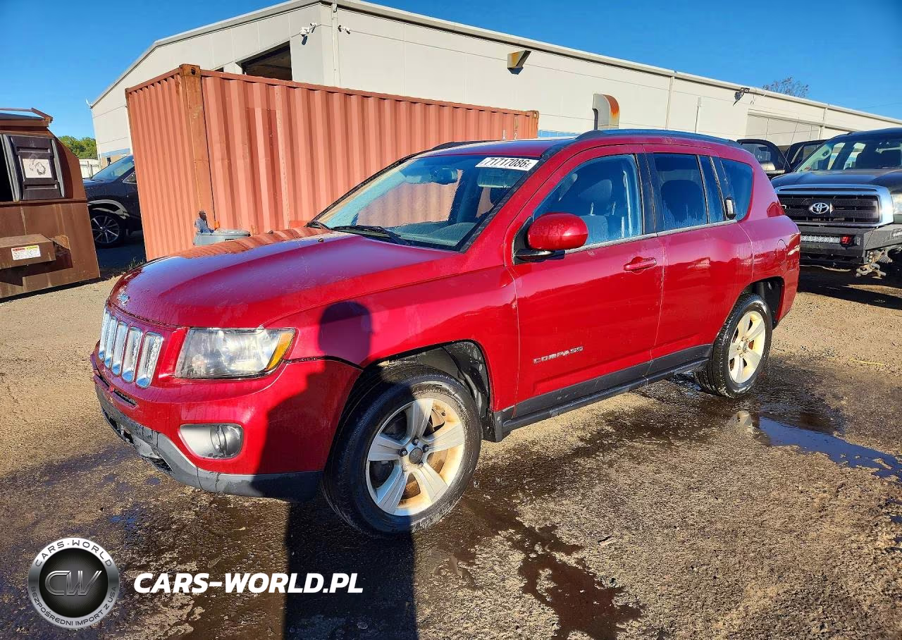2014 Jeep Compass Latitude – zdjęcie 1 z 13