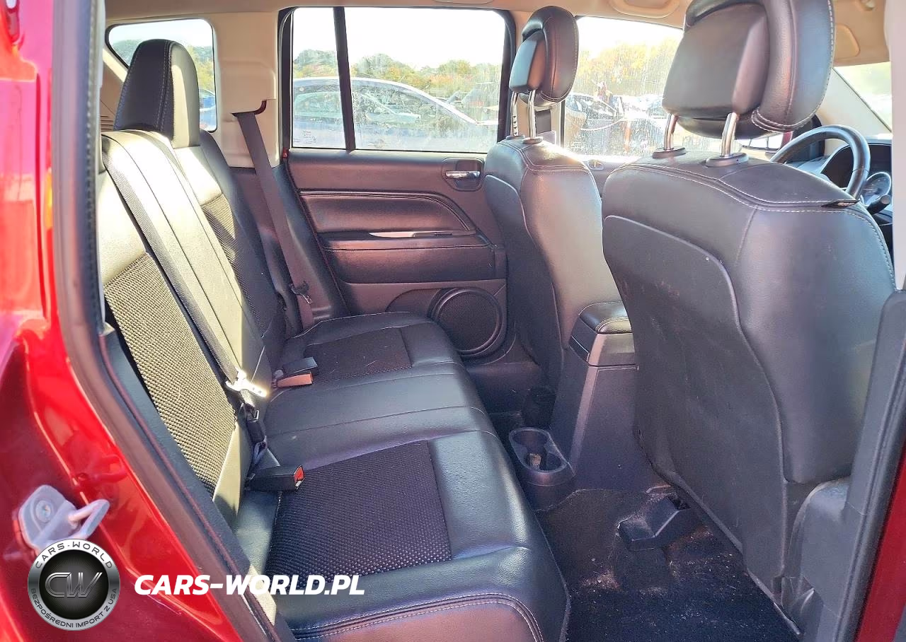 2014 Jeep Compass Latitude VIN:1C4NJDEB5ED500398 - 11
