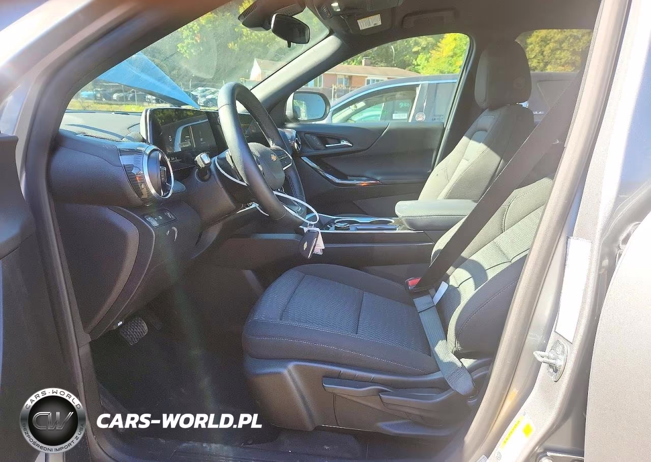 2026 Chevrolet Equinox Lt VIN:3GNAXHEG2TL291359 - 7