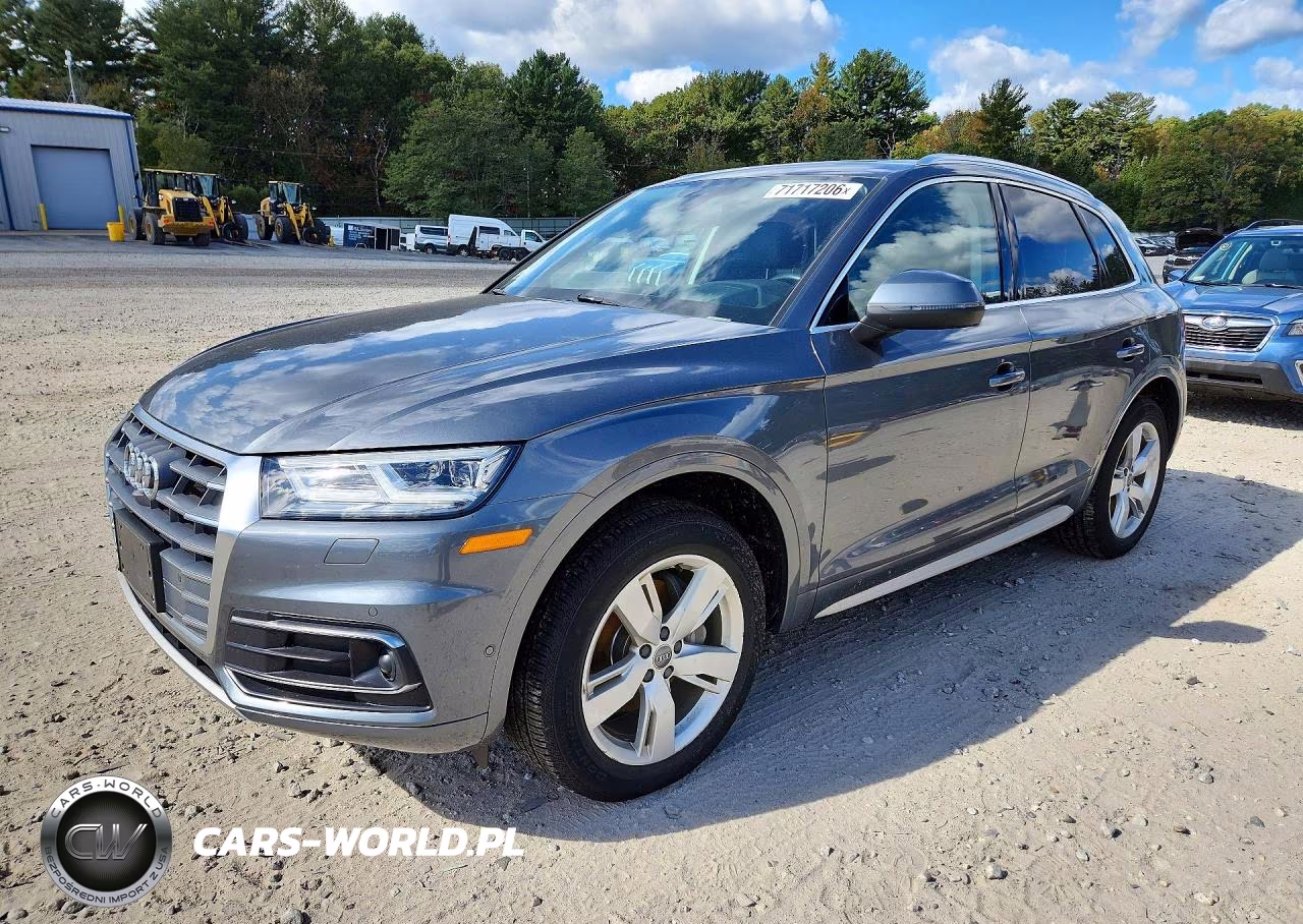 2019 Audi Q5 Prestige VIN:WA1CNAFY0K2057818 - 1