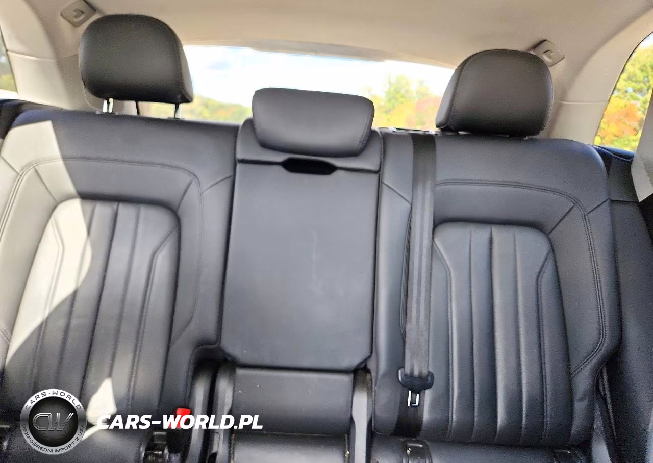2019 Audi Q5 Prestige VIN:WA1CNAFY0K2057818 - 10