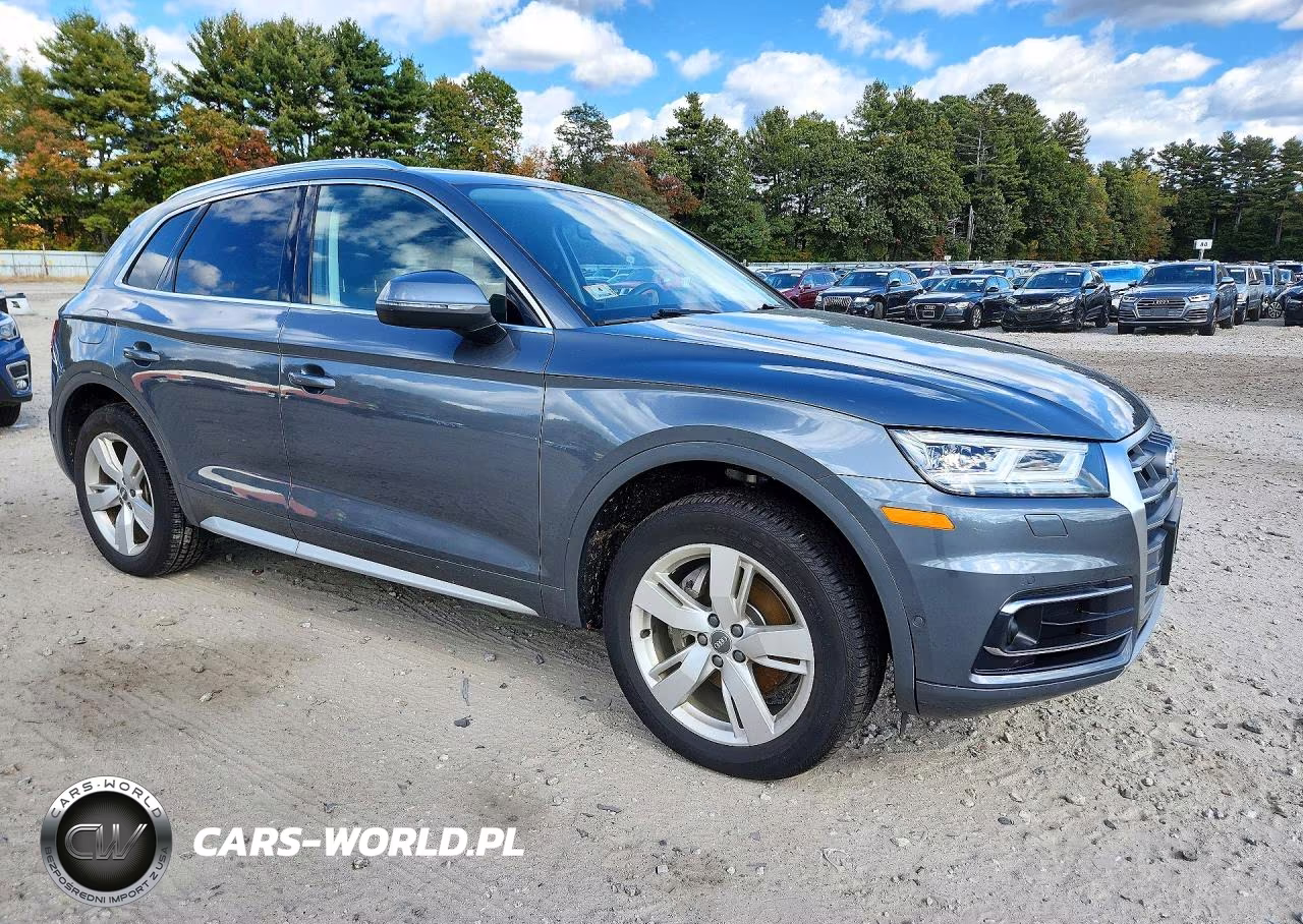 2019 Audi Q5 Prestige VIN:WA1CNAFY0K2057818 - 4