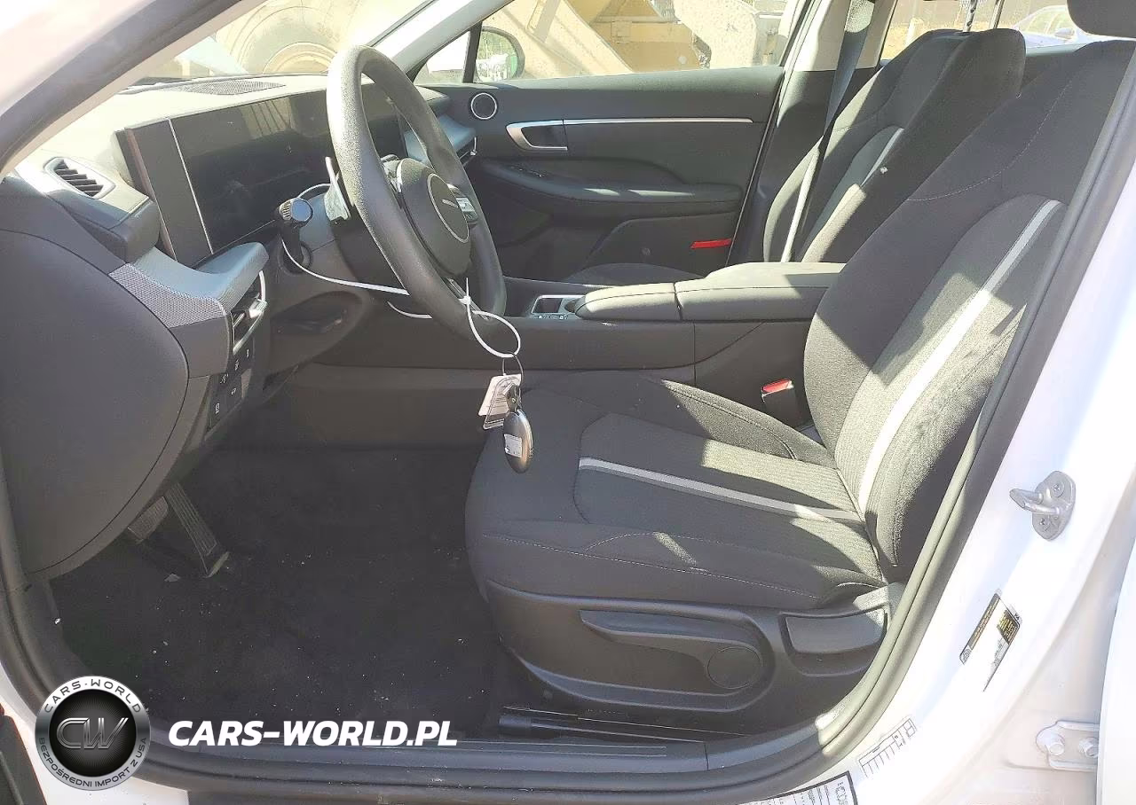 2026 Hyundai Sonata Hybrid Blue VIN:KMHL24JJ7TA141471 - 7