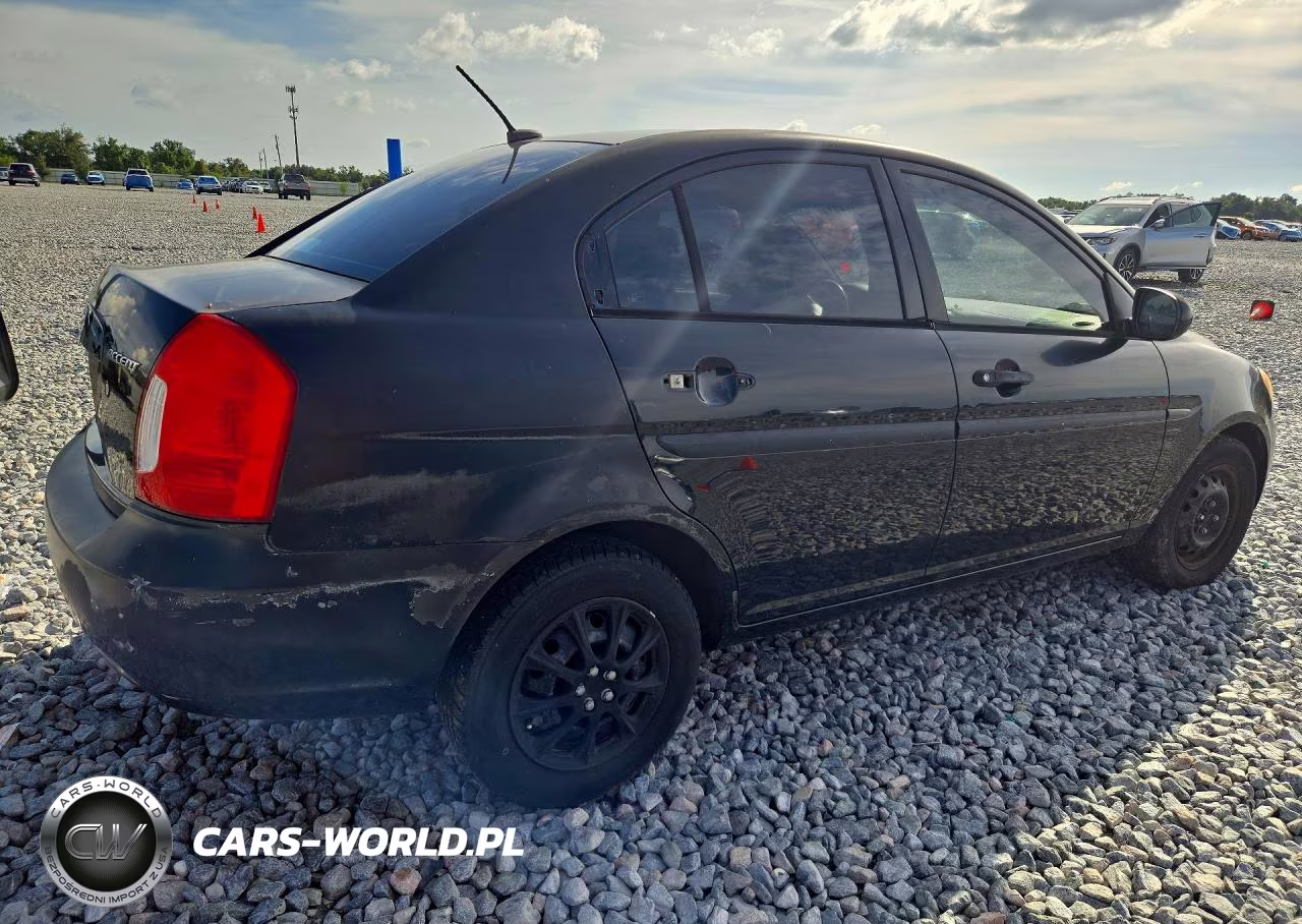 2010 Hyundai Accent Gls VIN:KMHCN4AC7AU450216 - 3