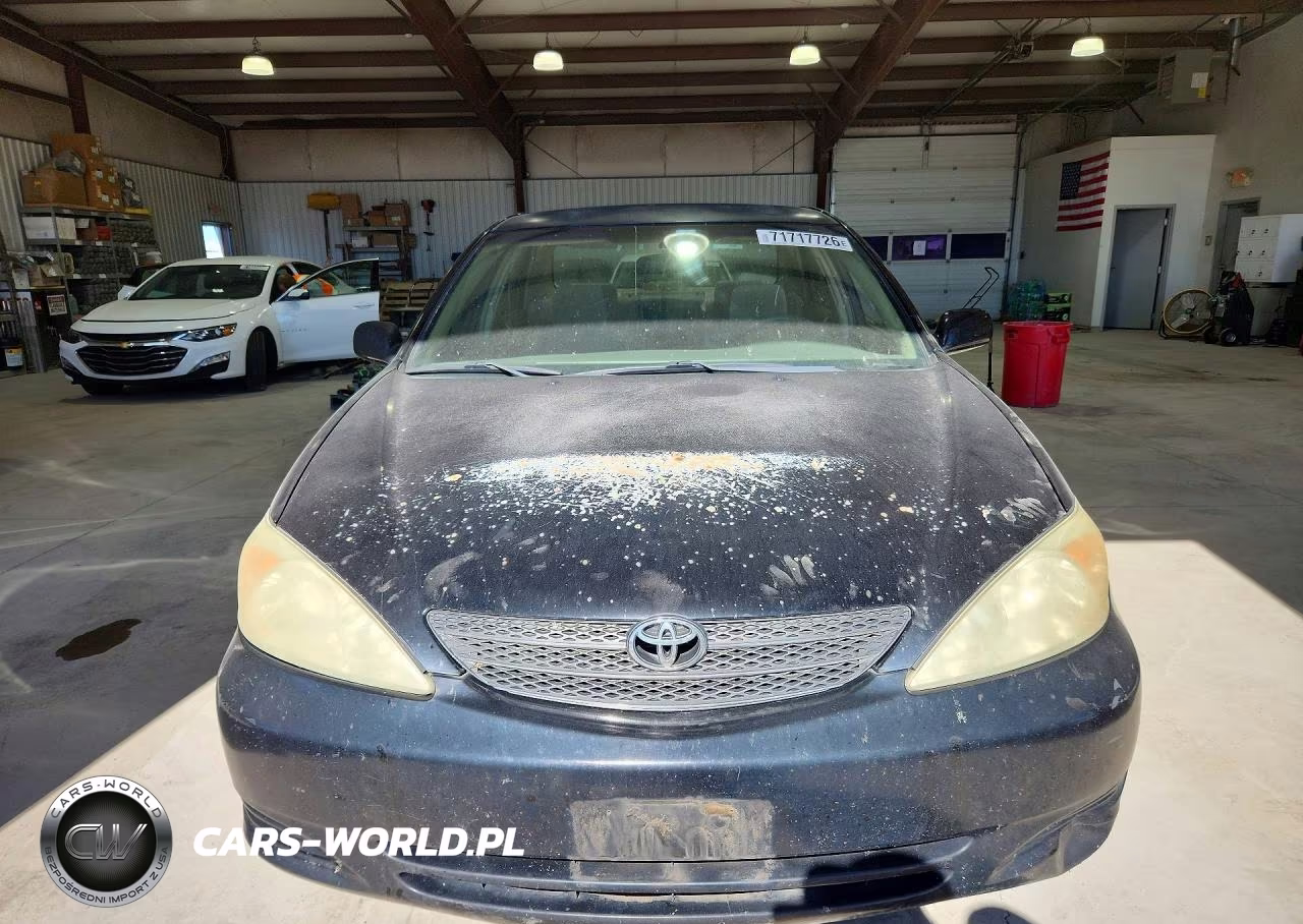 2002 Toyota Camry Le VIN:4T1BE32K62U110505 - 5