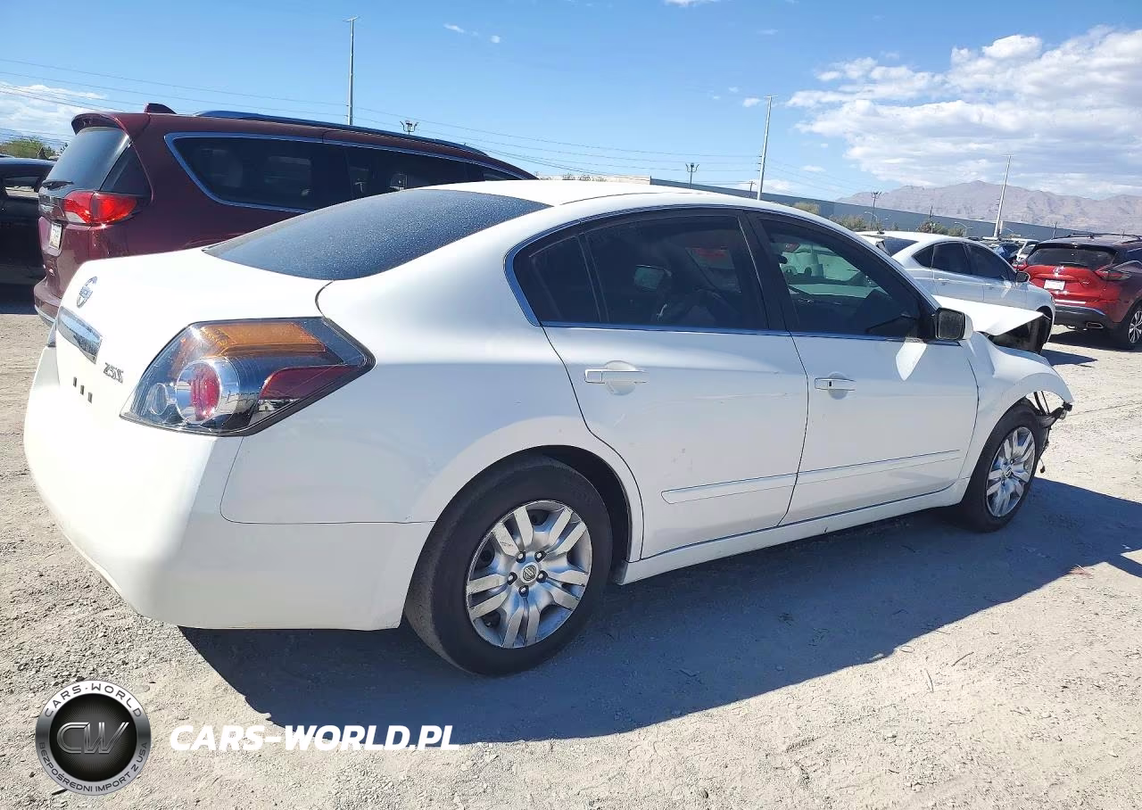 2012 Nissan Altima 2.5 VIN:1N4AL2AP0CN532557 - 3