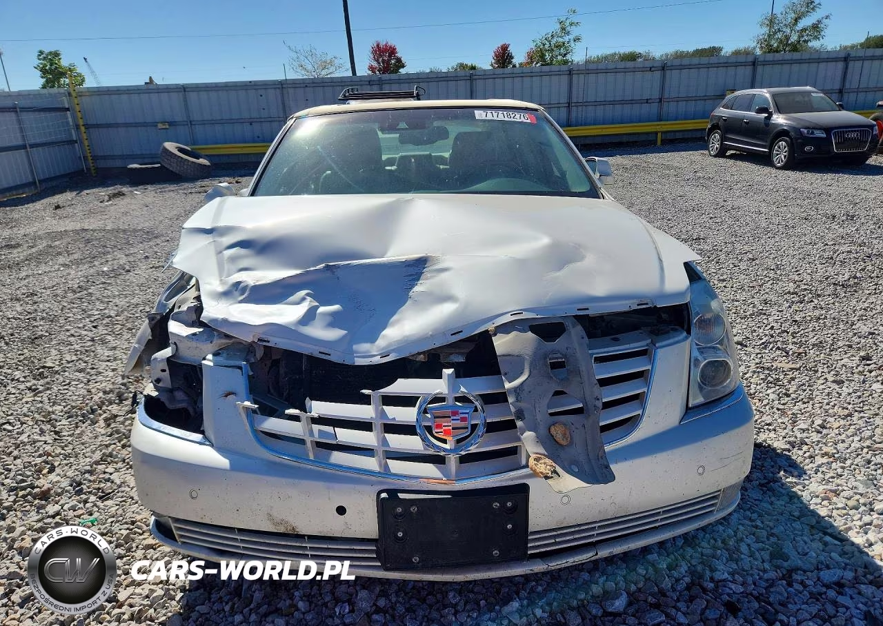 2011 Cadillac Dts Premium Collection VIN:1G6KH5E69BU104853 - 5