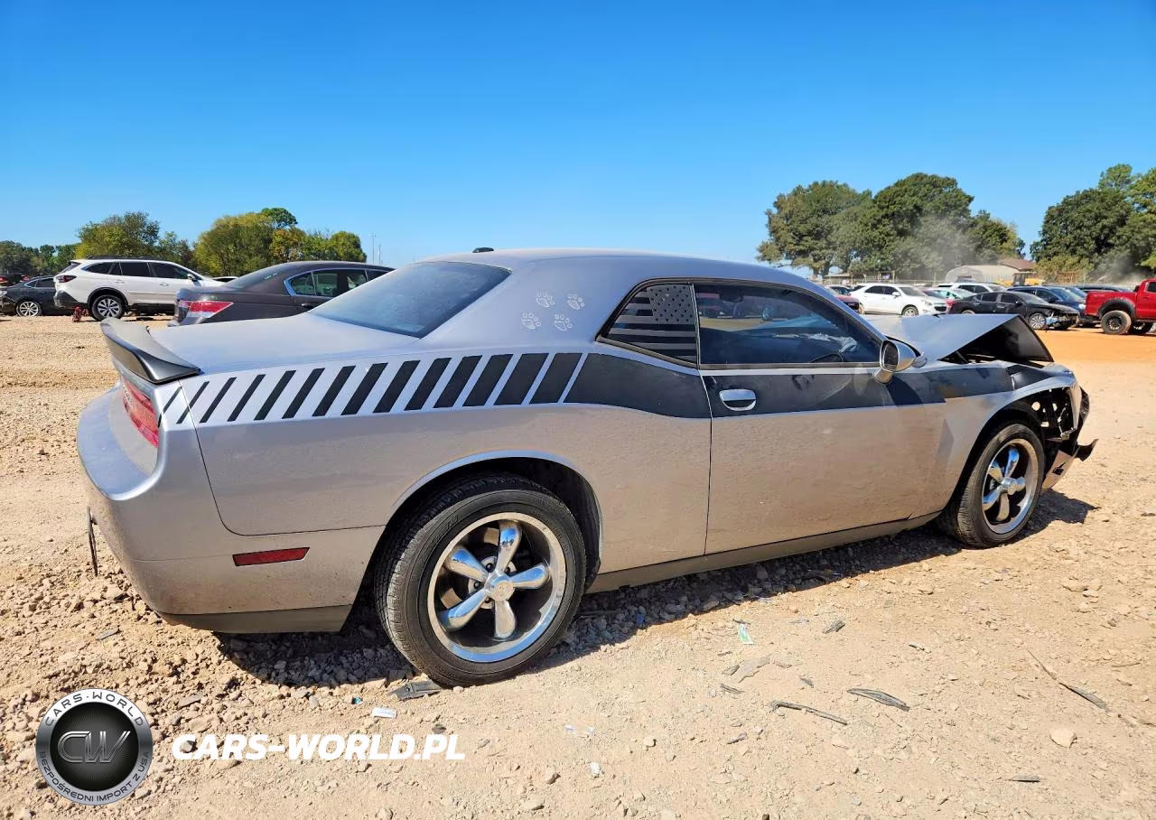 2014 Dodge Challenger Sxt VIN:2C3CDYAG5EH204215 - 3