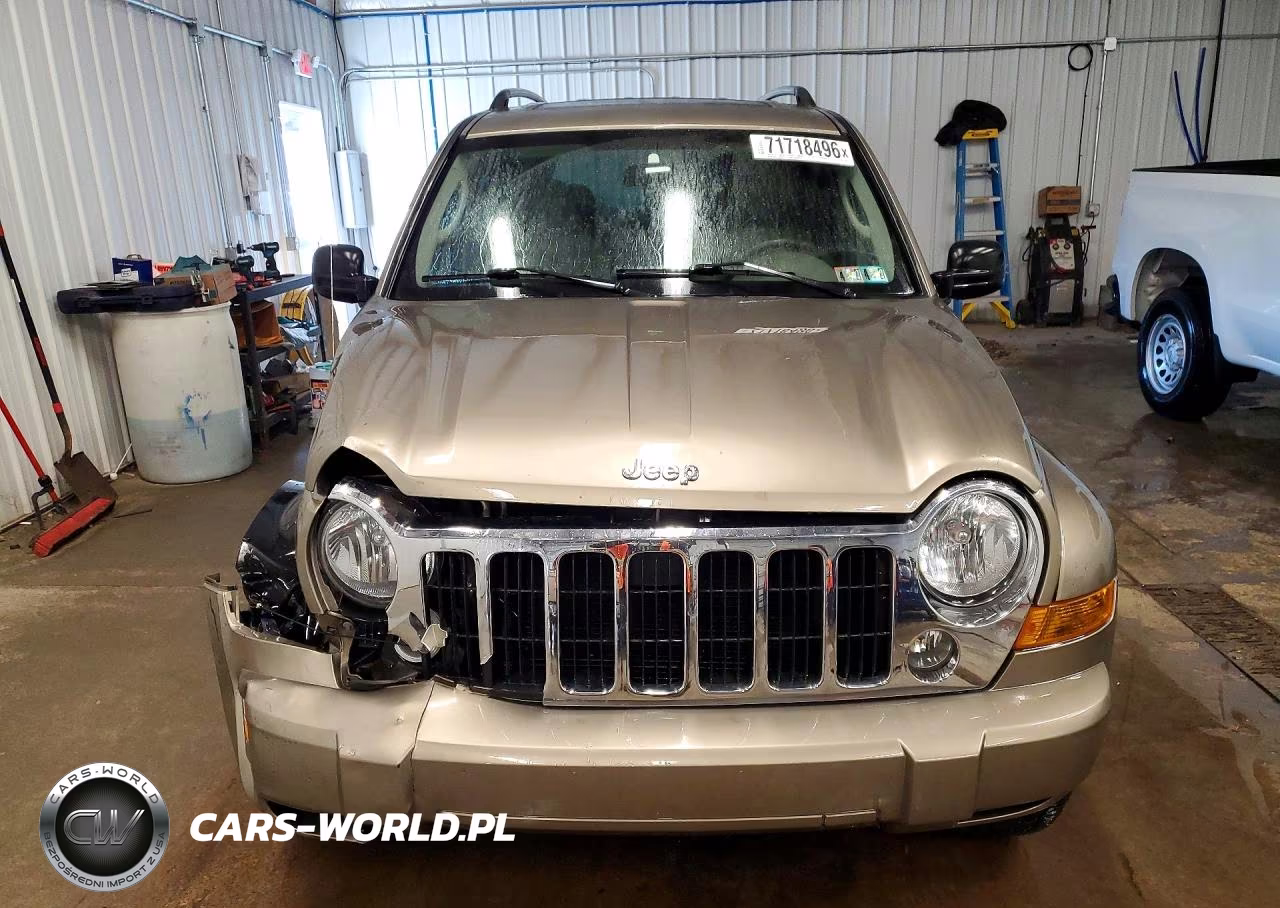 2005 Jeep Liberty Limited VIN:1J4GL58K25W514990 - 5