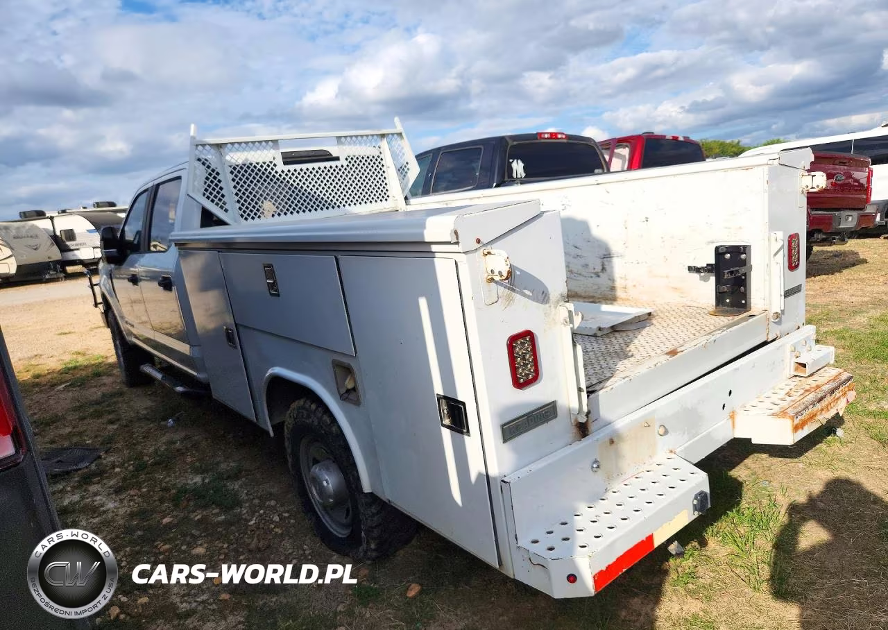 2018 Ford F350 Super Duty VIN:1FD8W3FT5JEC67607 - 2