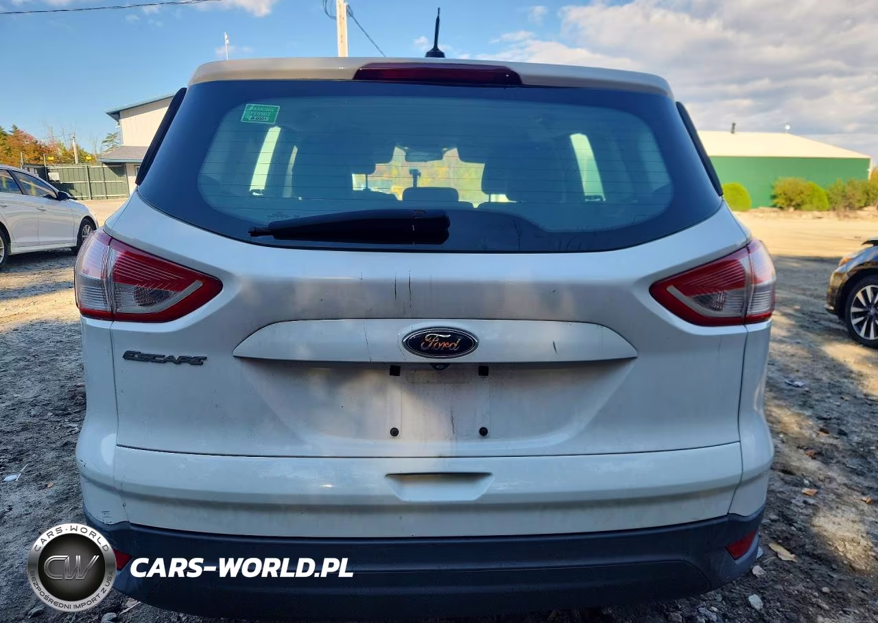 2015 Ford Escape S VIN:1FMCU0F78FUC71813 - 6