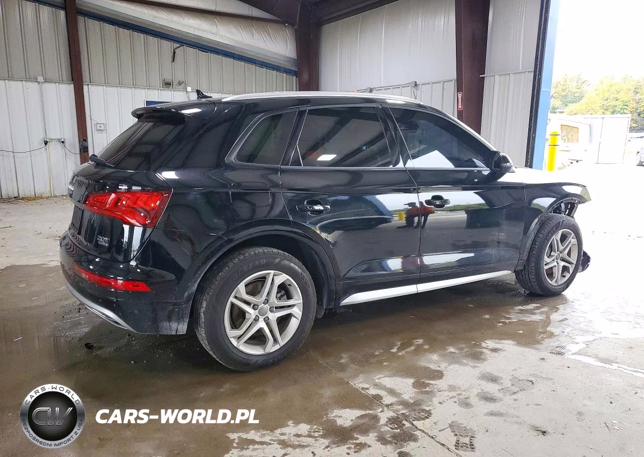 2018 Audi Q5 Premium VIN:WA1ANAFYXJ2156376 - 3