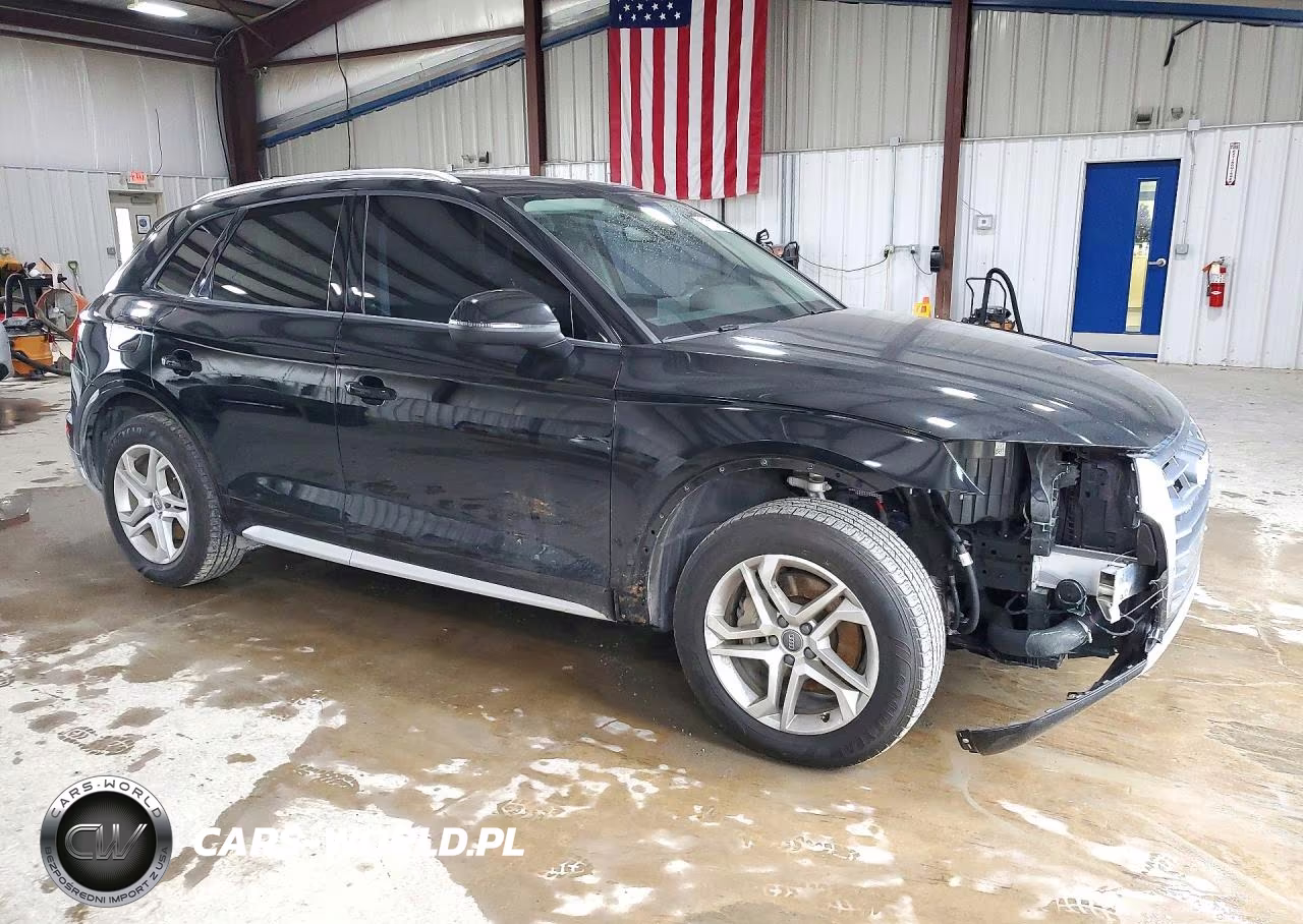2018 Audi Q5 Premium VIN:WA1ANAFYXJ2156376 - 4