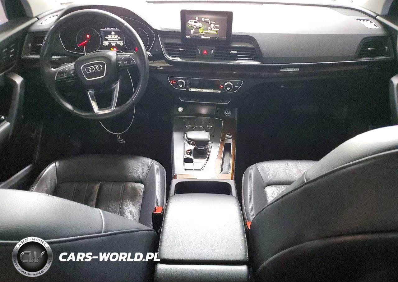 2018 Audi Q5 Premium VIN:WA1ANAFYXJ2156376 - 8